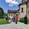 “Bema” i Umičević nastavili tradiciju: Obradovali penzionere izletom u manastir Osovica