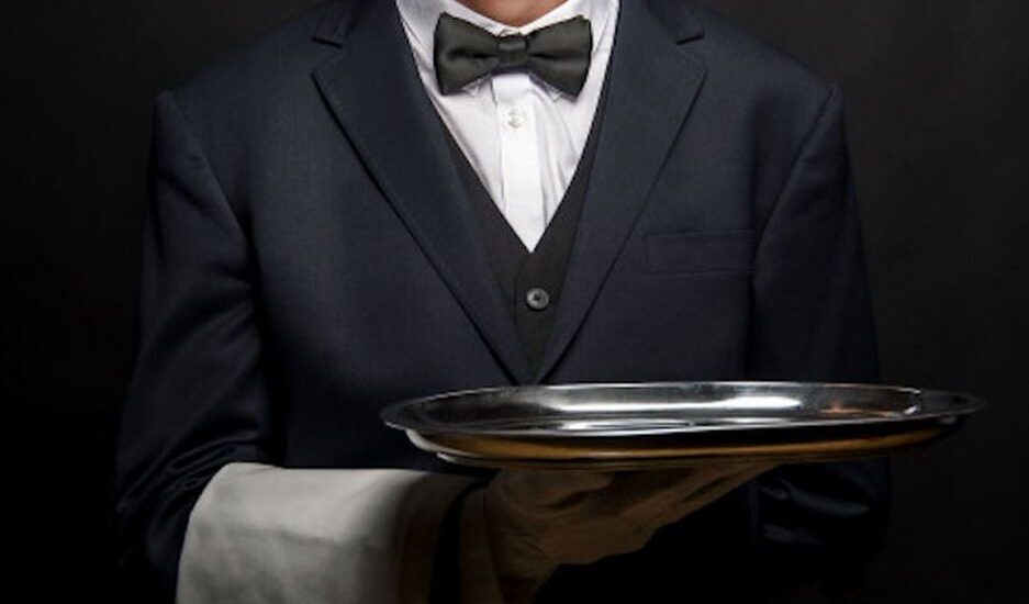 “U hotelima i restoranima treba da rade edukovani konobari”